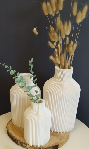4 - Vase Linea weiß, 4 Groessen